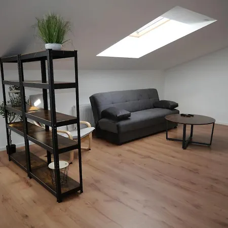 Mit Burgblick 2 Apartamento *